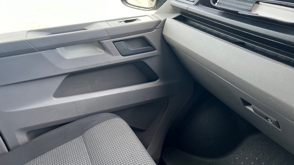 Used Volkswagen Transporter 2021 for sale - 76921712: Photo 33