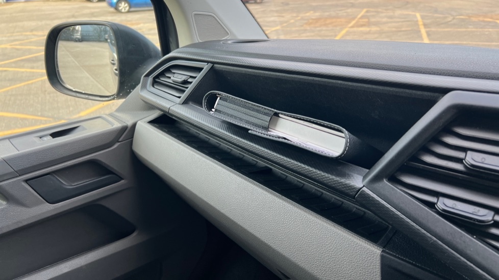 Used Volkswagen Transporter 2021 for sale - 76921712: Photo 34