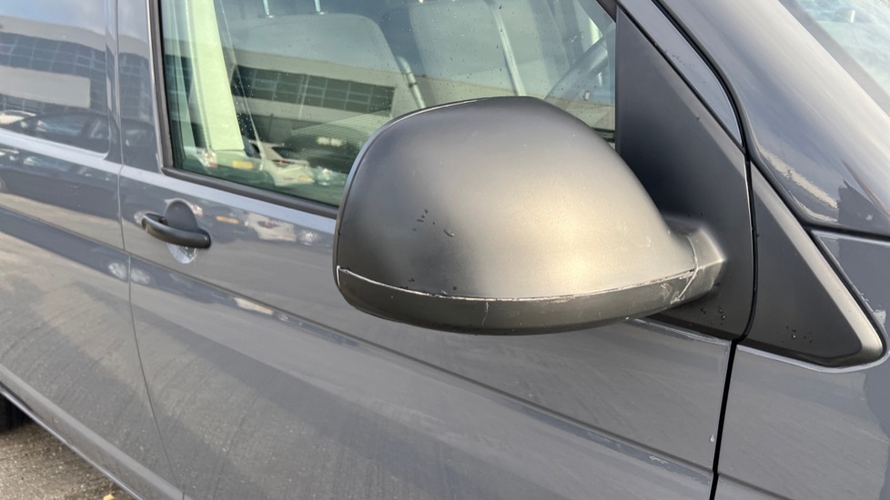 Used Volkswagen Transporter 2021 for sale - 76921712: Photo 39