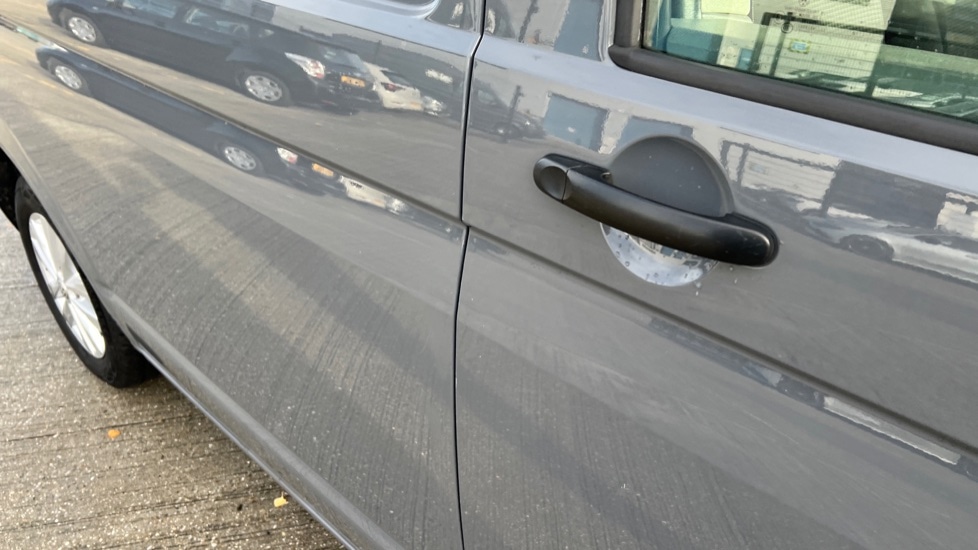 Used Volkswagen Transporter 2021 for sale - 76921712: Photo 40