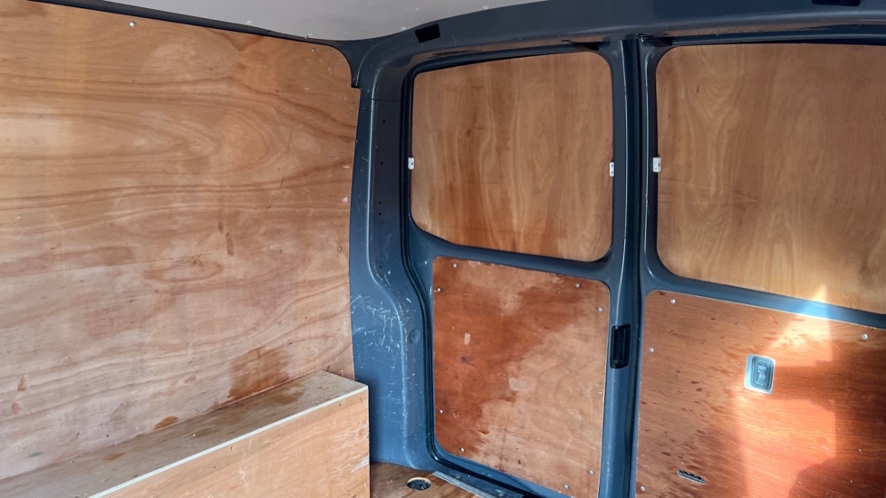 Used Volkswagen Transporter 2021 for sale - 76921712: Photo 9