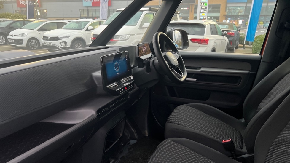Used Volkswagen ID.Buzz 2023 for sale - 76661082: Photo 2