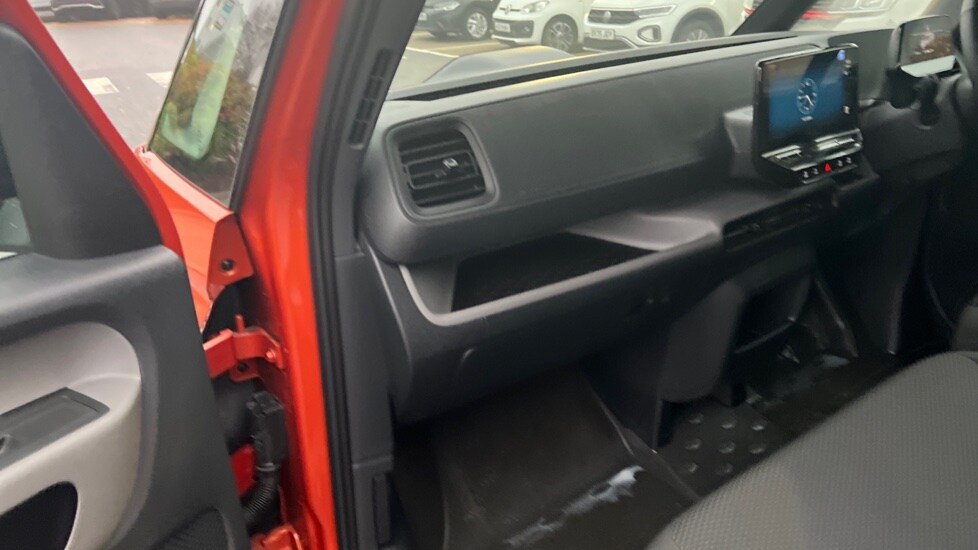 Used Volkswagen ID.Buzz 2023 for sale - 76661082: Photo 37