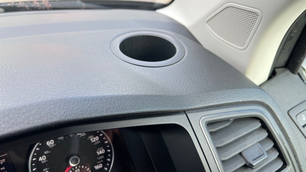 Used Volkswagen Transporter 2017 for sale - 77010310: Photo 26