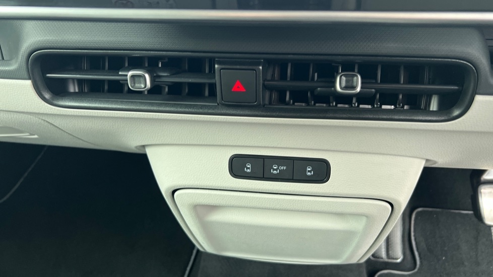 Used Volkswagen ID.Buzz 2025 for sale - 76873011: Photo 13