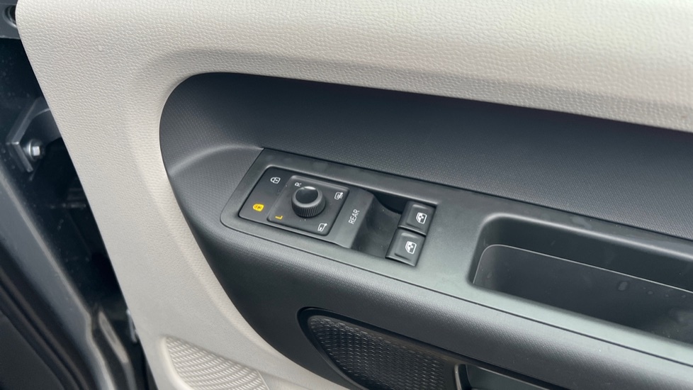 Used Volkswagen ID.Buzz 2025 for sale - 76873011: Photo 21