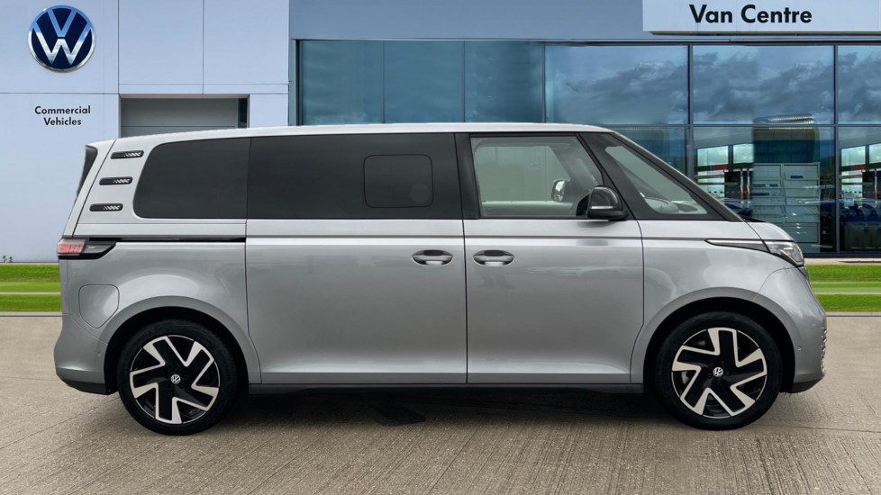 Used Volkswagen ID.Buzz 2025 for sale - 76873011: Photo 4