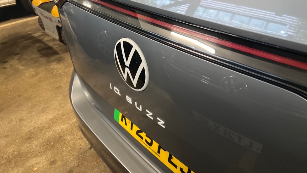 Used Volkswagen ID.Buzz 2025 for sale - 76873011: Photo 44