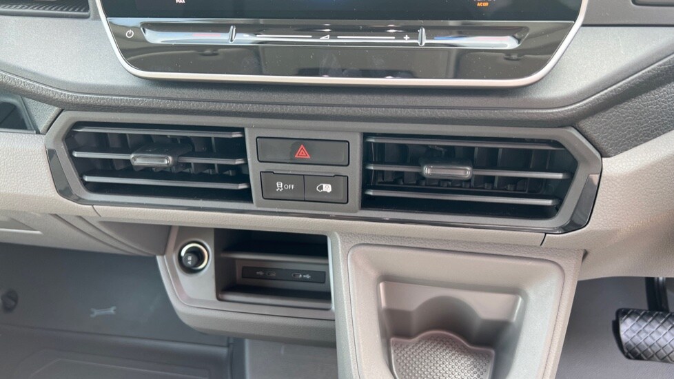 Used Volkswagen Crafter 2025 for sale - 76869047: Photo 13