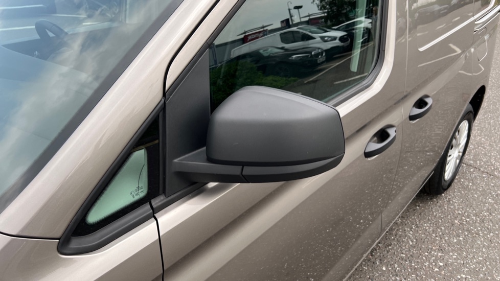 Used Volkswagen Caddy 2024 for sale - 76868269: Photo 38