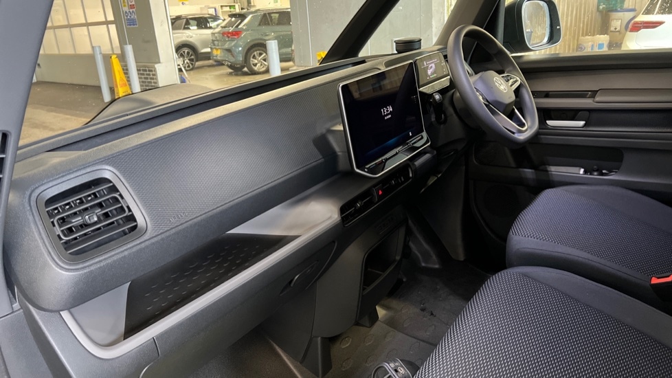 Used Volkswagen ID.Buzz 2025 for sale - 76921660: Photo 2