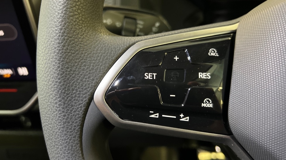 Used Volkswagen ID.Buzz 2025 for sale - 76921660: Photo 24