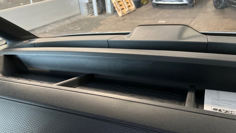 Used Volkswagen ID.Buzz 2025 for sale - 76921660: Photo 28