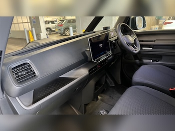 Used Volkswagen ID.Buzz 2025 for sale - 76921660: Photo