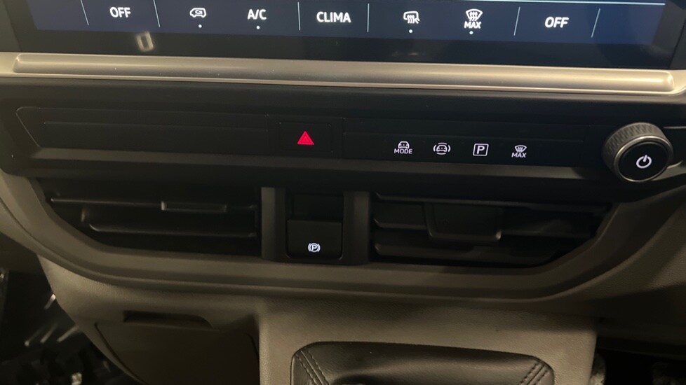 Used Volkswagen Transporter 2025 for sale - 76868919: Photo 13