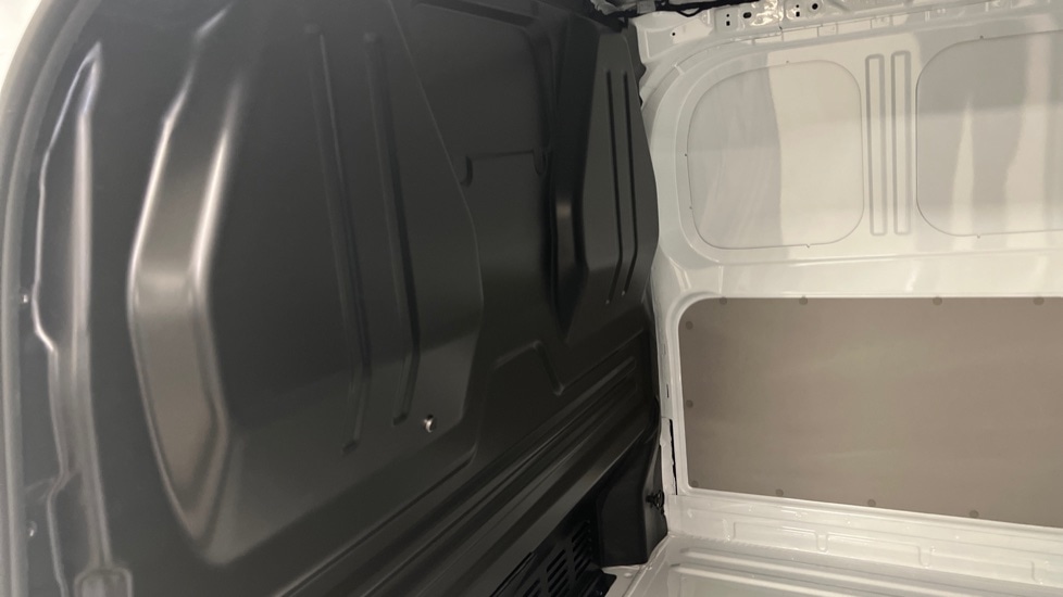 Used Volkswagen Transporter 2025 for sale - 76868919: Photo 22