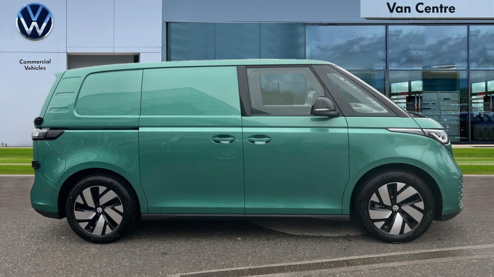 Used Volkswagen ID.Buzz 2025 for sale - 76568111: Photo 4