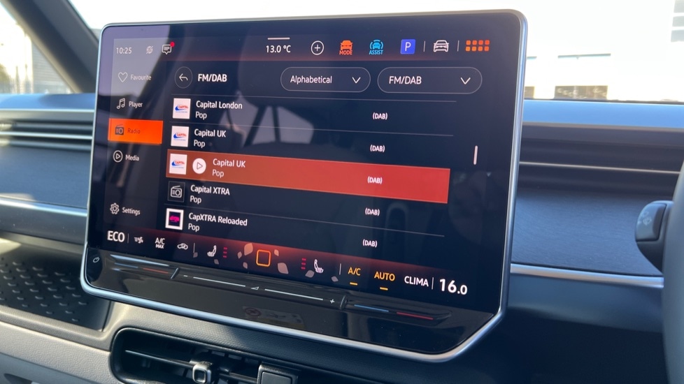 Used Volkswagen ID.Buzz 2025 for sale - 76870642: Photo 34