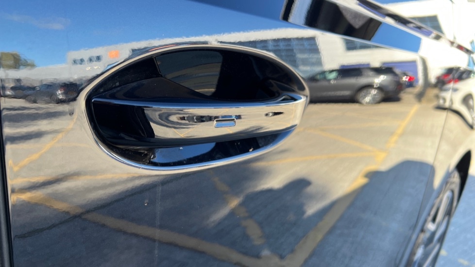 Used Volkswagen ID.Buzz 2025 for sale - 76870642: Photo 41