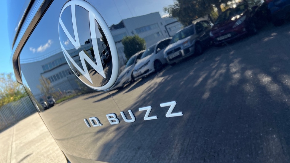 Used Volkswagen ID.Buzz 2025 for sale - 76870642: Photo 46