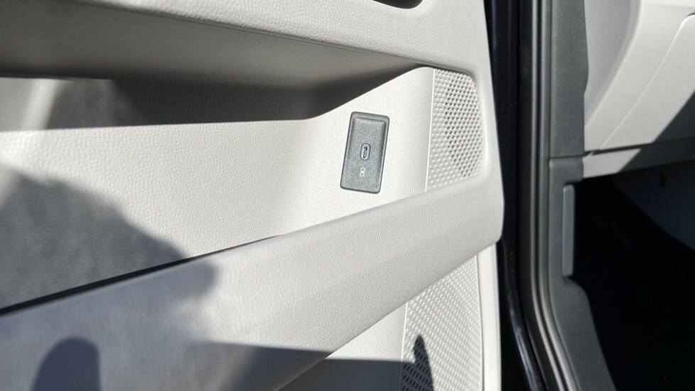 Used Volkswagen ID.Buzz 2025 for sale - 76870642: Photo 52