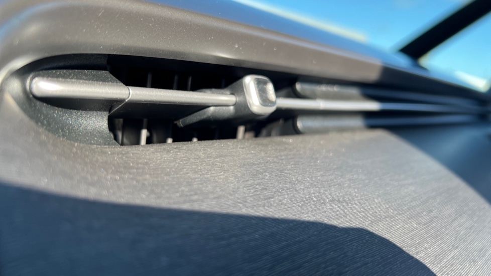 Used Volkswagen ID.Buzz 2025 for sale - 76870642: Photo 54