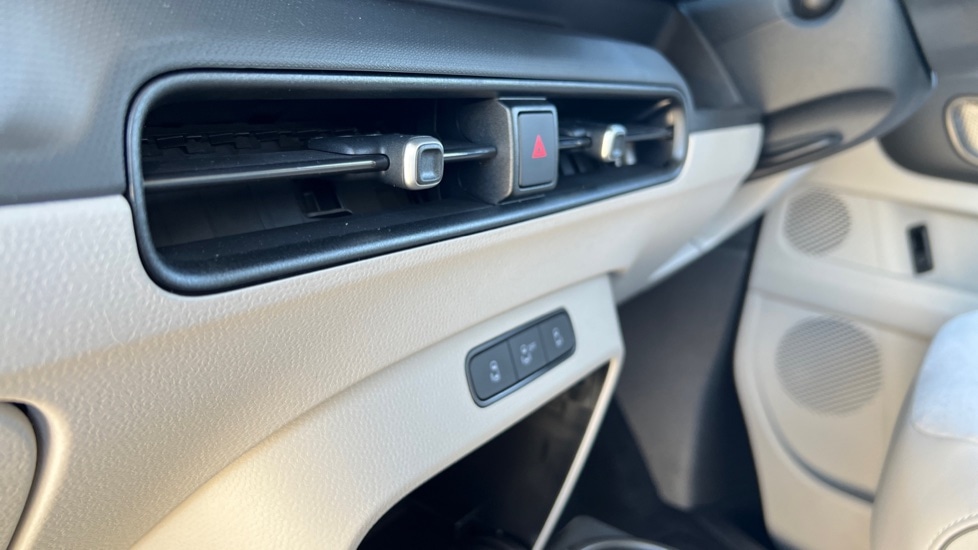 Used Volkswagen ID.Buzz 2025 for sale - 76870642: Photo 56