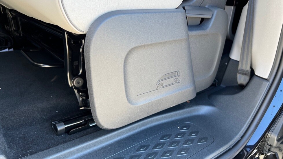 Used Volkswagen ID.Buzz 2025 for sale - 76870642: Photo 58