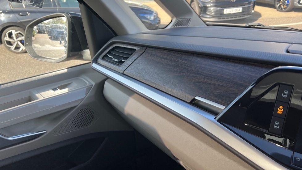 Used Volkswagen Multivan 2025 for sale - 76869752: Photo 33