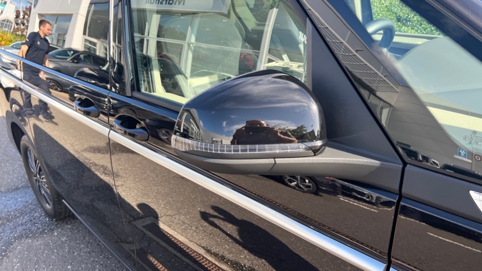 Used Volkswagen Multivan 2025 for sale - 76869752: Photo 42