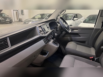 Used Volkswagen Transporter 2024 for sale - 75440089: Photo