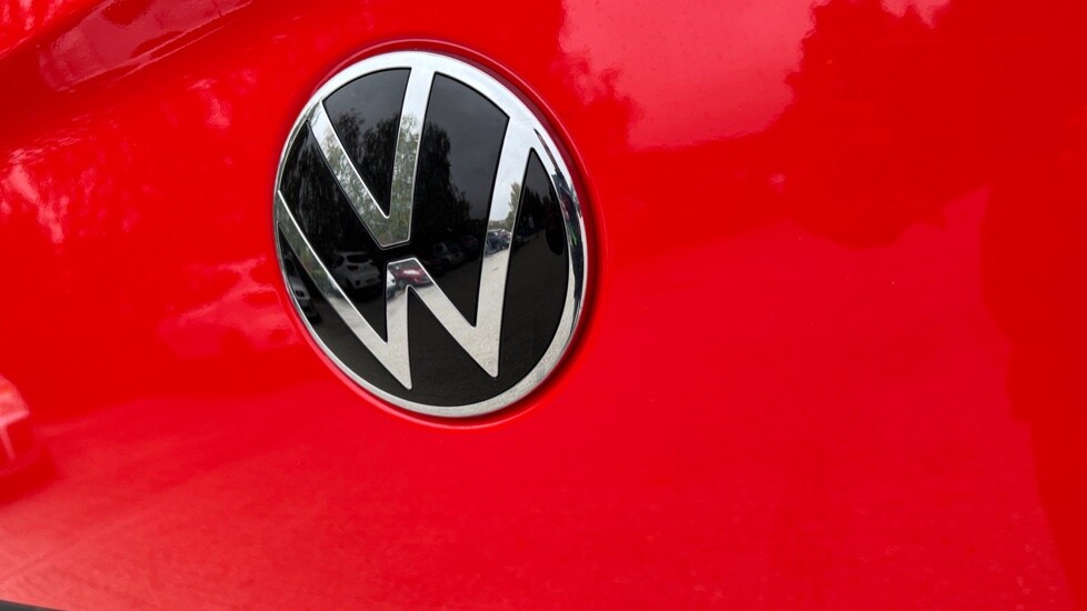 Used Volkswagen Transporter 2025 for sale - 76870298: Photo 68