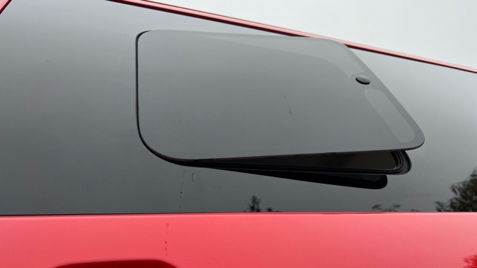 Used Volkswagen Transporter 2025 for sale - 76870298: Photo 92