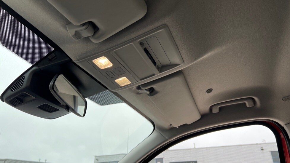 Used Volkswagen Transporter 2025 for sale - 76870298: Photo 93