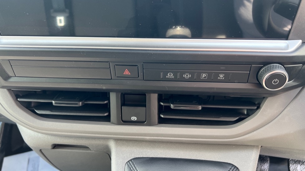 Used Volkswagen Transporter 2025 for sale - 76868472: Photo 13