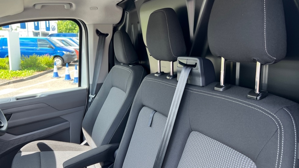 Used Volkswagen Transporter 2025 for sale - 76868472: Photo 17