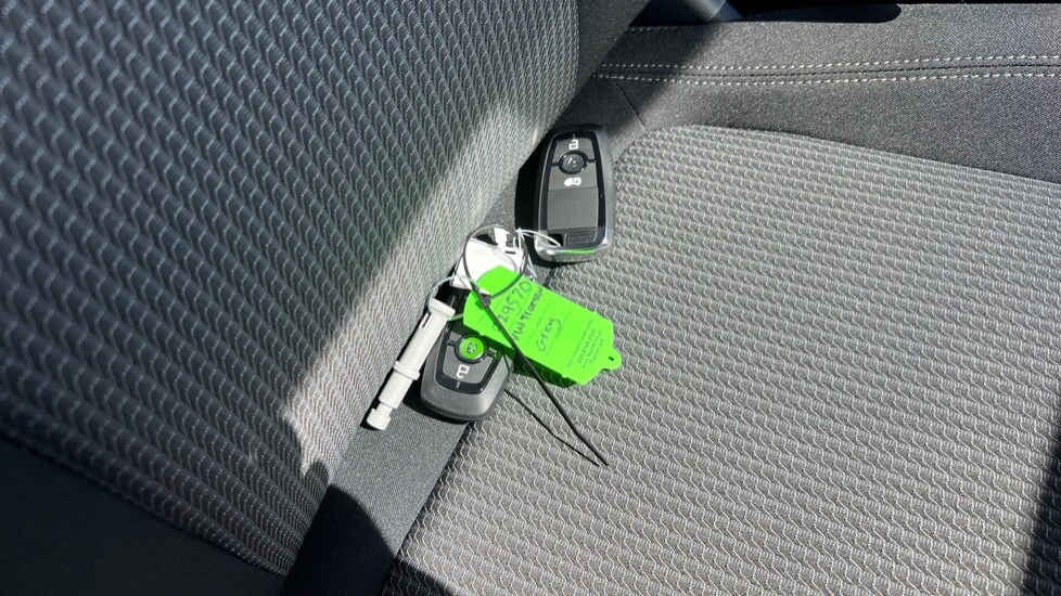 Used Volkswagen Transporter 2025 for sale - 76868472: Photo 21