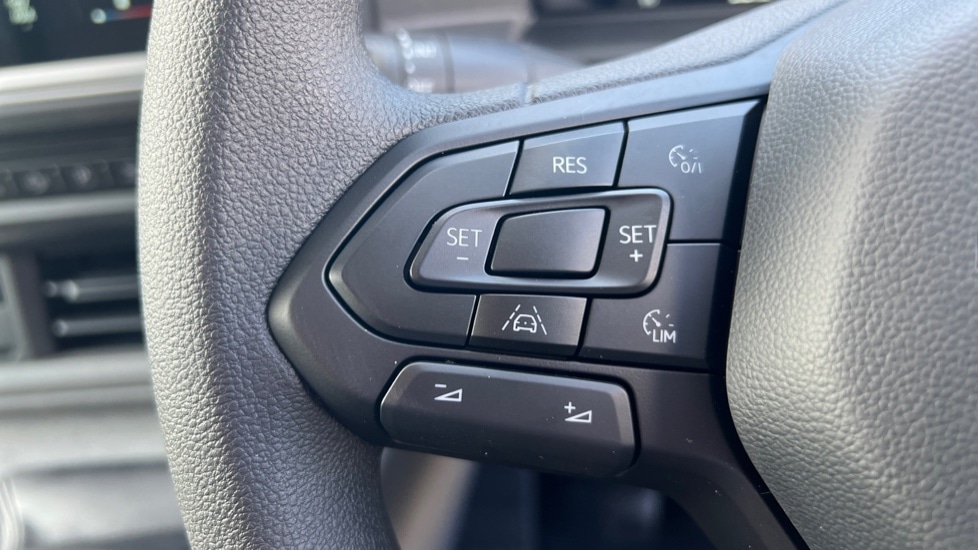 Used Volkswagen Transporter 2025 for sale - 76868472: Photo 24