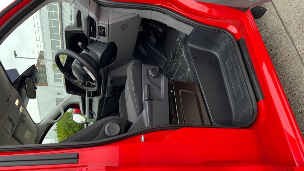 Used Volkswagen Transporter 2025 for sale - 76630155: Photo 58