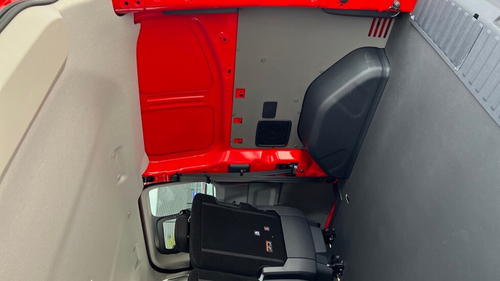 Used Volkswagen Transporter 2025 for sale - 76630155: Photo 87