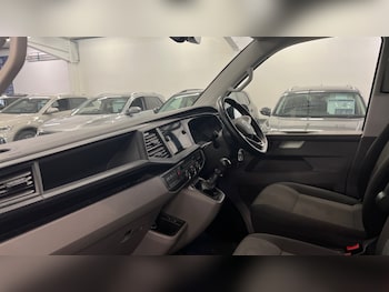 Used Volkswagen Transporter 2024 for sale - 75471965: Photo