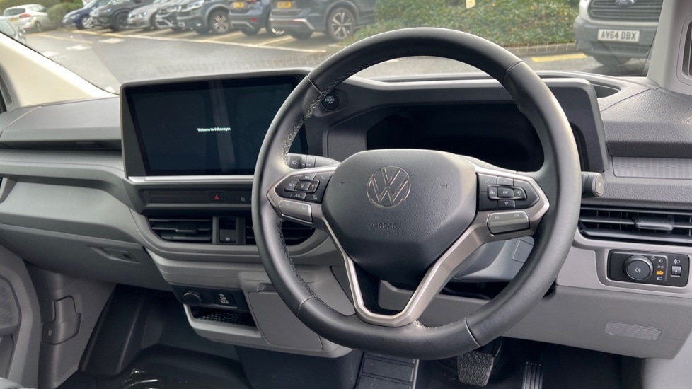 Used Volkswagen Transporter 2025 for sale - 76921670: Photo 11