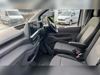 Used Volkswagen Transporter 2025 for sale - 76921670: Photo