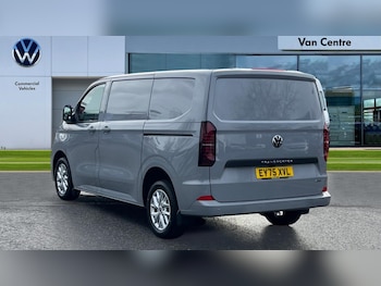 Used Volkswagen Transporter 2025 for sale - 76921670: Photo