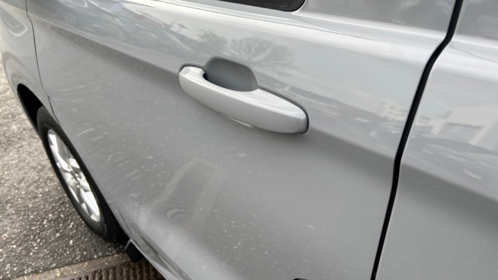 Used Volkswagen Transporter 2025 for sale - 76921670: Photo 40