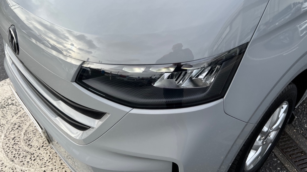 Used Volkswagen Transporter 2025 for sale - 76921670: Photo 41