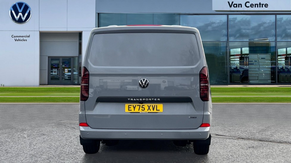 Used Volkswagen Transporter 2025 for sale - 76921670: Photo 7