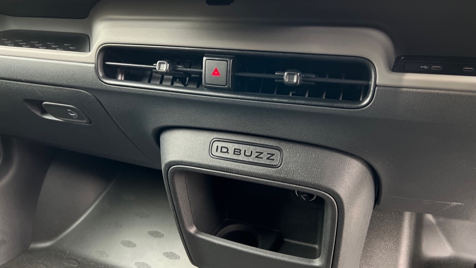 Used Volkswagen ID.Buzz 2025 for sale - 76870267: Photo 14