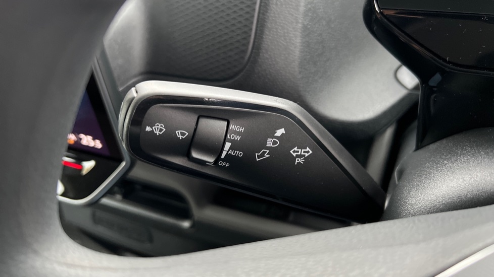 Used Volkswagen ID.Buzz 2025 for sale - 76870267: Photo 29