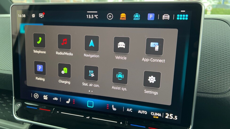 Used Volkswagen ID.Buzz 2025 for sale - 76870267: Photo 34